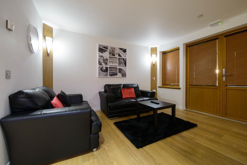 Zinn Apartments - City Centre Aberdeen Buitenkant foto